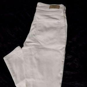 Signature Jeans Sz 4 or 27